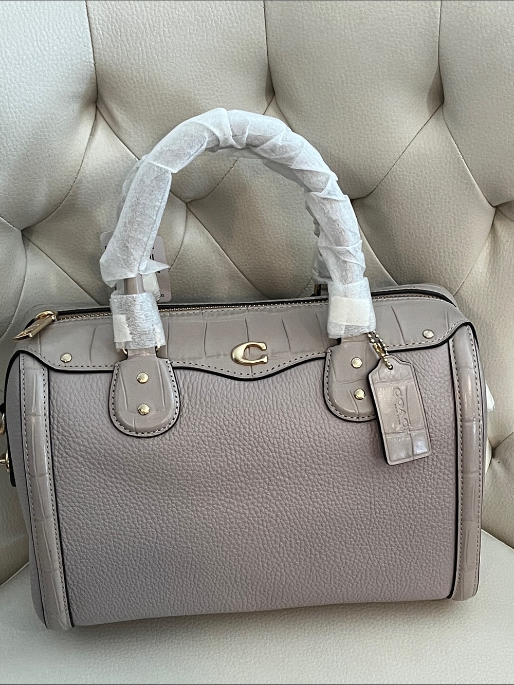 Coach Pebbled Leather Satchel Crossbody Light Taupe Gold Hardware Eye Catching
